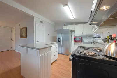 2520 Richmond Street, Needville, TX 77461 - Photo 12