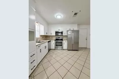 4690 Fieldwood Lane, Beaumont, TX 77706 - Photo 4