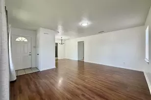 4690 Fieldwood Ln, Beaumont, TX 77706 - Photo 12