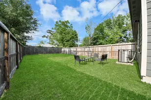 9027 Madera Rd, Houston, TX 77078 - Photo 42
