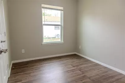 729 N Planters Street, Emory, TX 75440 - Photo 16