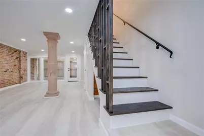 12 Hyde Park Boulevard #7, Houston, TX 77006 - Photo 8