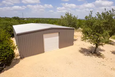 1 Avian Drive, San Marcos, TX 78666 - Photo 4