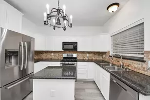 22907 Copper Creek Ln, Katy, TX 77450 - Photo 10