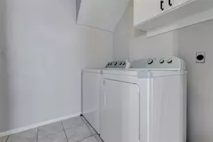 3901 Woodchase Dr, Houston, TX 77042 - Photo 22