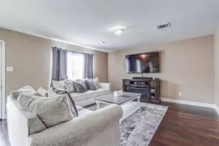 28906 Llano River Loop, Spring, TX 77386 - Photo 8