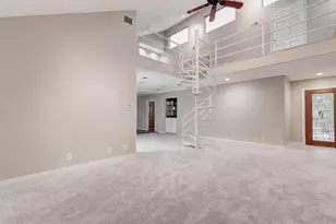 9650 Val Verde St, Houston, TX 77063 - Photo 6