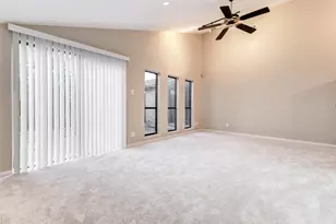 9650 Val Verde St, Houston, TX 77063 - Photo 36