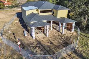 36 W Shady Ln, Houston, TX 77063 - Photo 28