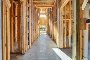 36 W Shady Ln, Houston, TX 77063 - Photo 6