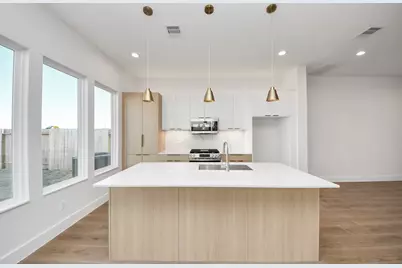 9135 Besos Lane, Houston, TX 77051 - Photo 14