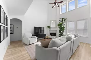 2009 Peonies Ct, Pearland, TX 77581 - Photo 6