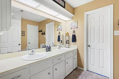 6711 Campden Drive, Spring, TX 77379 - Photo 18