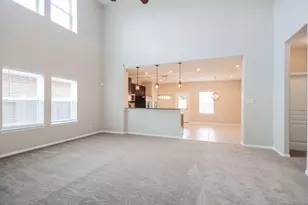 10002 Chase Ct, Baytown, TX 77521 - Photo 4