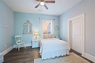 2912 Ave N 1/2, Galveston, TX 77550 - Photo 16