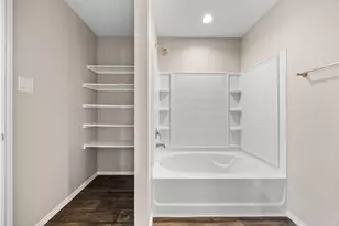 2403 Sutton Hollow Ct, Spring, TX 77373 - Photo 12