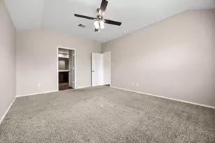 2403 Sutton Hollow Ct, Spring, TX 77373 - Photo 10