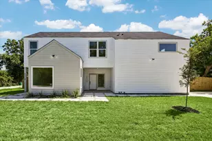 6833 Cohn, Houston, TX 77091 - Photo 1