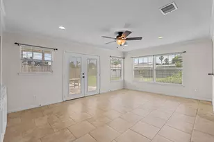 1506 Harbor View Cir, Galveston, TX 77550 - Photo 24