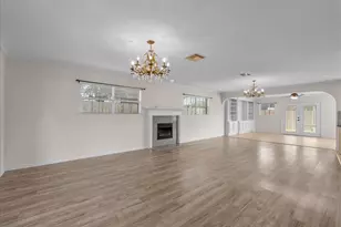 1506 Harbor View Cir, Galveston, TX 77550 - Photo 18