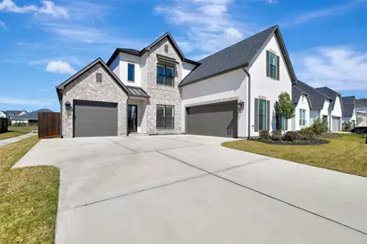 1746 Spring View, Friendswood, TX 77546 - Photo 2