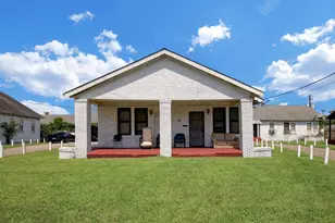 1308 Hughes St, Houston, TX 77023 - Photo 2