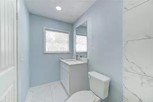 6919 Schiller St, Houston, TX 77055 - Photo 24