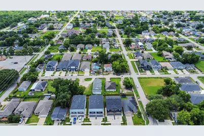 8308 Comal Street, Houston, TX 77051 - Photo 16