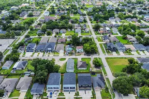 8308 Comal St, Houston, TX 77051 - Photo 16