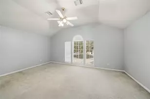 7027 Waveland Dr, Houston, TX 77072 - Photo 22