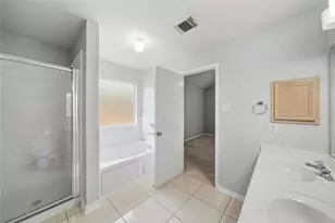 7027 Waveland Dr, Houston, TX 77072 - Photo 26