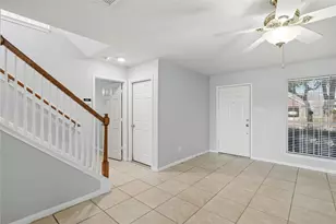 7027 Waveland Dr, Houston, TX 77072 - Photo 4