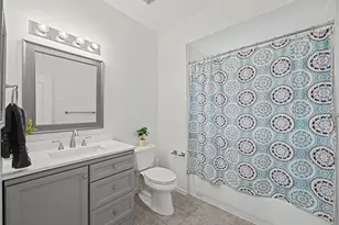 2630 Shady Acres Ct, Houston, TX 77008 - Photo 34
