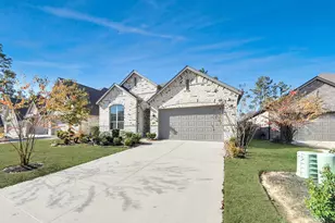 17114 Mystic River Ln, Conroe, TX 77302 - Photo 2