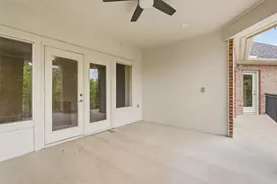 5002 Regency Dr, Sugar Land, TX 77479 - Photo 38