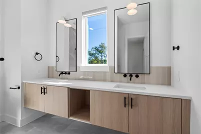 1421 E 36th Street, Houston, TX 77022 - Photo 34