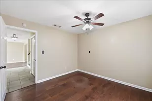 425 Blueberry St, Bridge City, TX 77611 - Photo 22