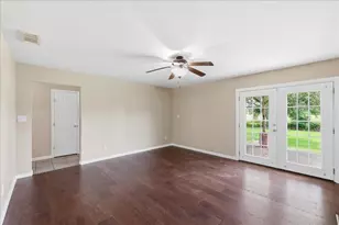 425 Blueberry St, Bridge City, TX 77611 - Photo 18