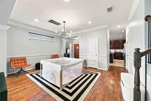 1325 Dorothy St, Houston, TX 77008 - Photo 12