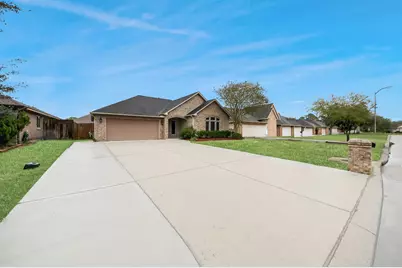 6 Prairie Oaks Drive, La Marque, TX 77510 - Photo 20