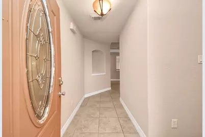 6 Prairie Oaks Drive, La Marque, TX 77510 - Photo 2