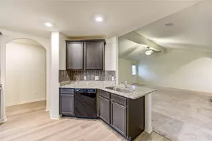 15214 Central Lakes Dr, Humble, TX 77396 - Photo 8