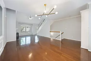 2909 W Dallas St, Houston, TX 77019 - Photo 10