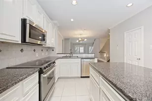 2909 W Dallas St, Houston, TX 77019 - Photo 20