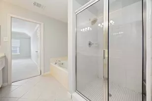 2909 W Dallas St, Houston, TX 77019 - Photo 36