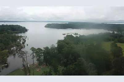 195 Lakeside Drive, Zavalla, TX 75980 - Photo 6