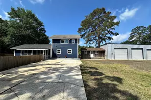 195 Lakeside Dr, Zavalla, TX 75980 - Photo 36