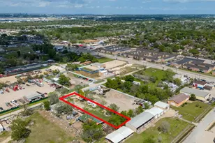 7525 SW Peekskill Ln, Houston, TX 77075 - Photo 10