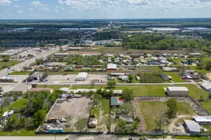 7525 SW Peekskill Ln, Houston, TX 77075 - Photo 8