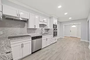 4729 Paradise Ln, Houston, TX 77048 - Photo 30
